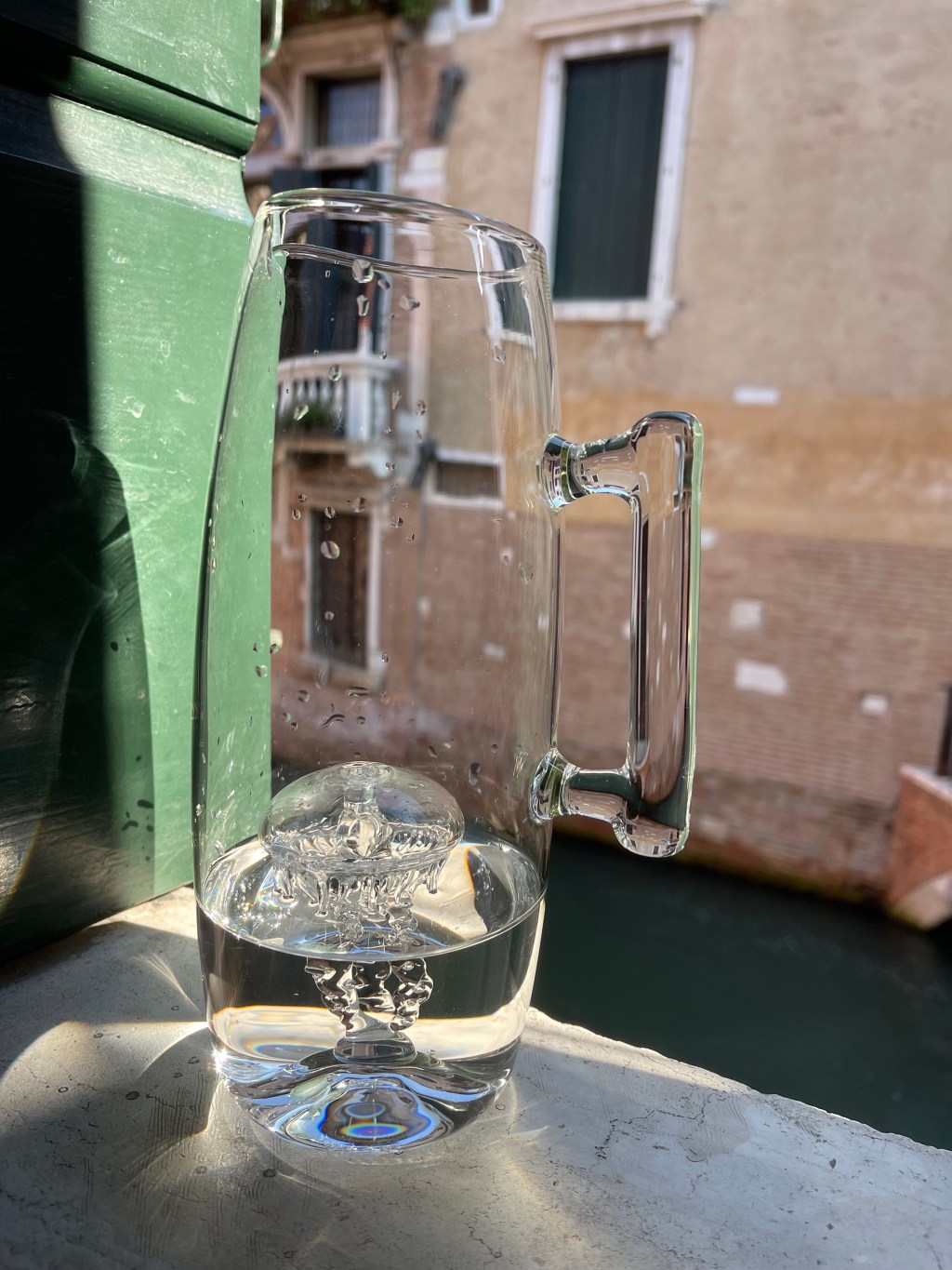 Венецианистый